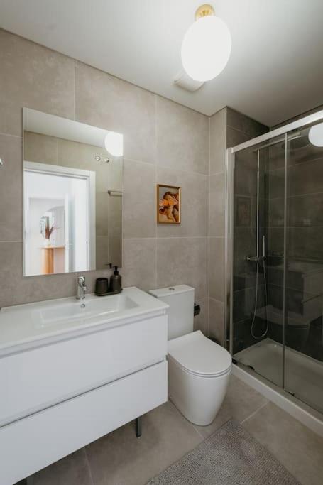 Lisbon Orange House - Beautiful Two-Bedroom Apartment 1D Dış mekan fotoğraf